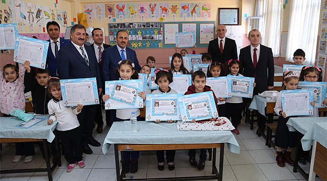 Rize'de 58 bin öğrenci yarıyıl karnesini aldı