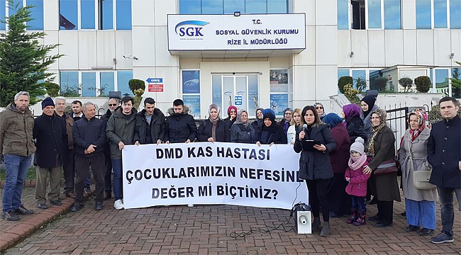 Rize'de DMD hastası ailelerden SGK'ya tepki