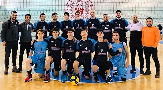 Rize Gençlikspor Voleybol Takımı 2. Lige yükseldi