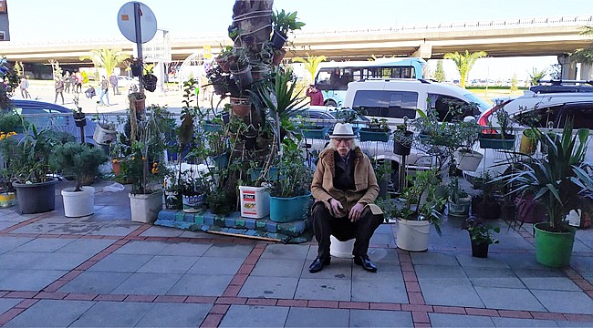 Rize sokaklarını çiçek bahçesine dönüştürüyor