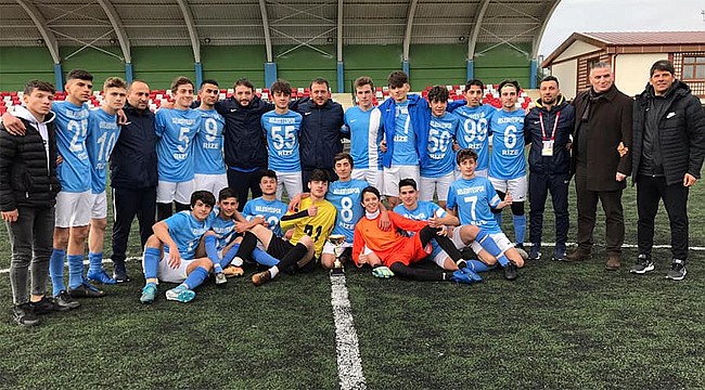Rize U16 Ligi Şampiyonu Rize Belediyespor oldu