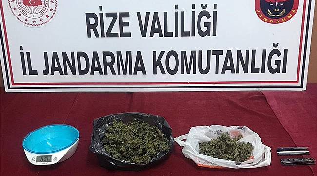 Pazar'da uyuşturucu operasyonu: 4 kişi yakalandı