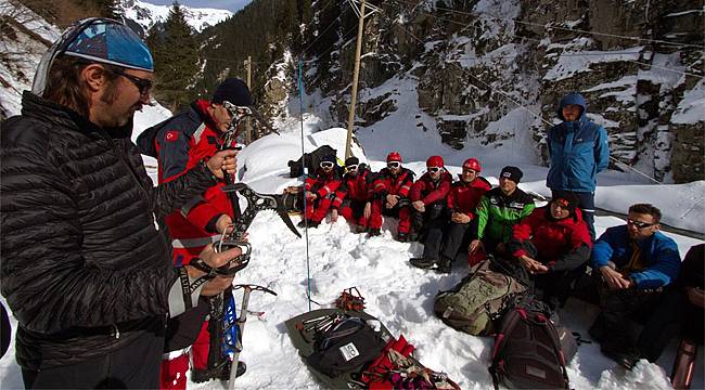 RİKE gönüllülerine 8 saatlik zorlu eğitim