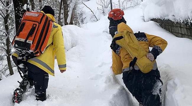 Rize'de kar engeli 825 hastaya ulaşmak için aşıldı