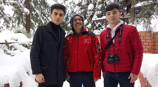 Vali Çeber'den 'Rizeli öğrencilerin karla imtihanı'