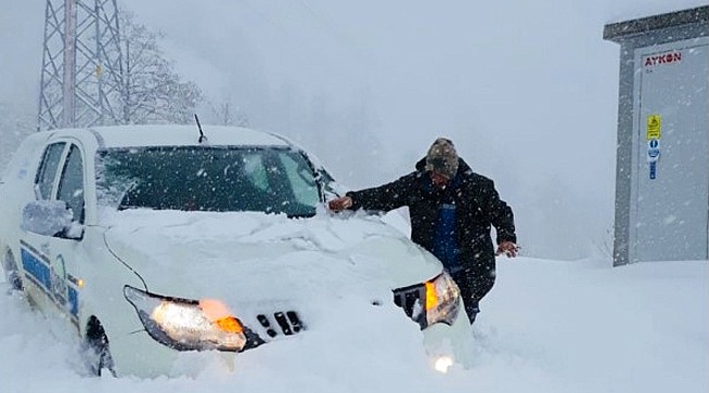 Zorlu şartlara rağmen kesintisiz enerji için 24 saat mesai