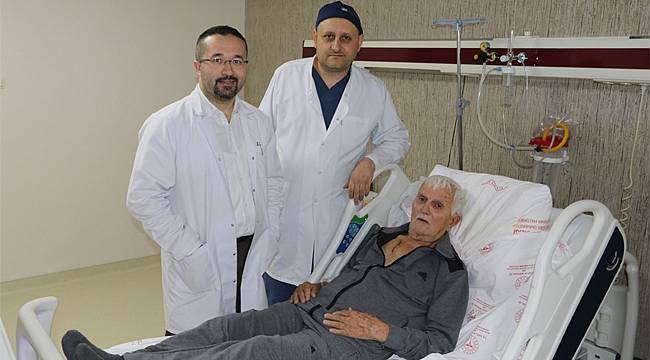 87 yaşındaki hasta Rize'de sağlığına kavuştu