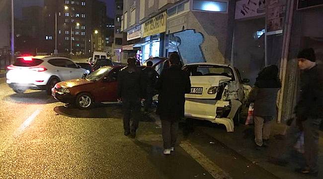 Rize'de korkutan kaza: 6 araca çarptı
