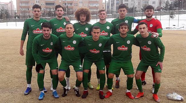 U19 maçında gol sesi çıkmadı ama 5 kırmızı kart çıktı
