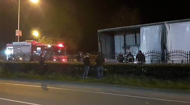 Rize'de benzin istasyonu karşısında korkutan yangın