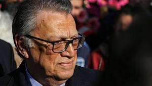 Mesut Yılmaz hayatını kaybetti