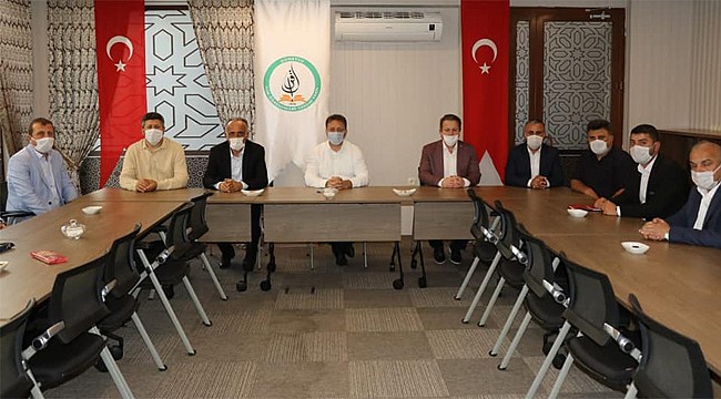 Avcı, Çay Sanayicileriyle çay ve çay sektörünü konuştu