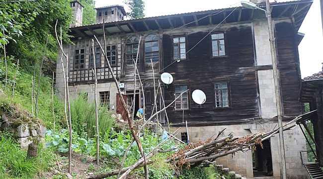 Çamlıhemşin'de 'Konak Krizi' devam ediyor