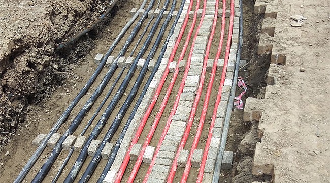 Ardeşen'in elektrik şebesi modernleştiriliyor