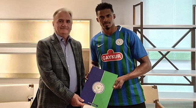 Çaykur Rizespor Brezilyalı oyuncu ile 3 yıllık anlaştı