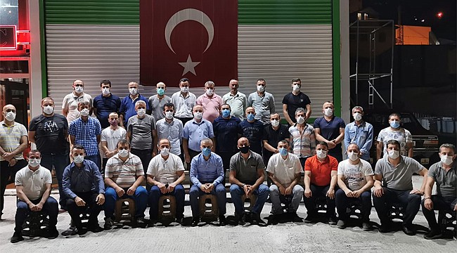 Yeniden Refah Rize'de istifa depremi