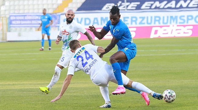 Çaykur Rizespor, deplasmandan da 1 puanla dönüyor