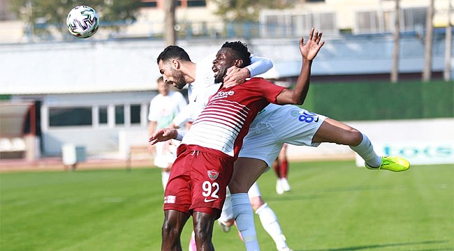Çaykur Rizespor uzatmalarda 2 puandan oldu