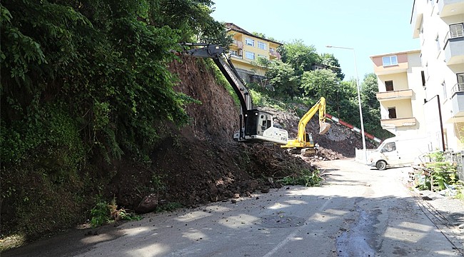 Kale yolunda genişletme çalışmaları devam ediyor