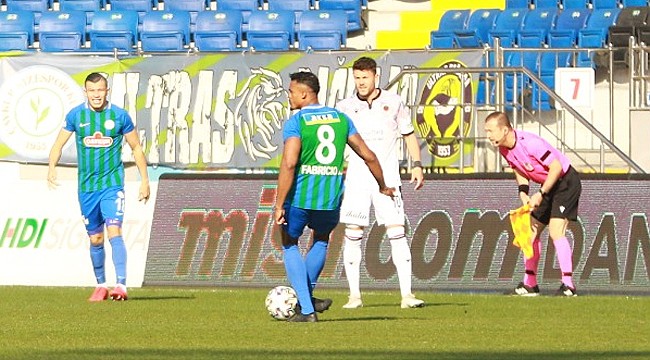 Çaykur Rizespor 2 puan daha bıraktı