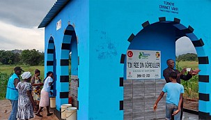 Rize'de din görevlileri Zimbabve'de su kuyusu açtı