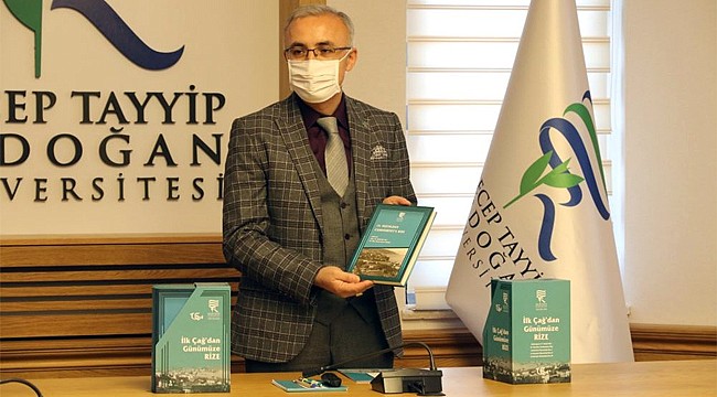 RTEÜ'nün "İlk Çağ’dan Günümüze Rize" külliyatı tanıtıldı