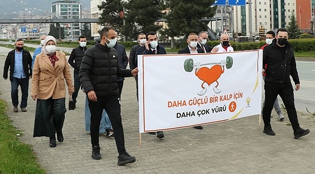AK Parti Rize Merkez İlçe, Kalp Sağlığı için yürüdü