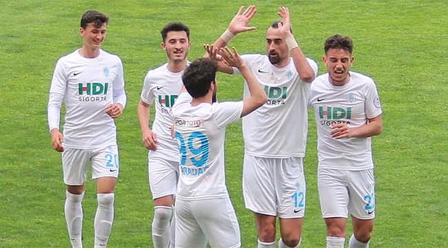 Pazarspor deplasmandan galip döndü