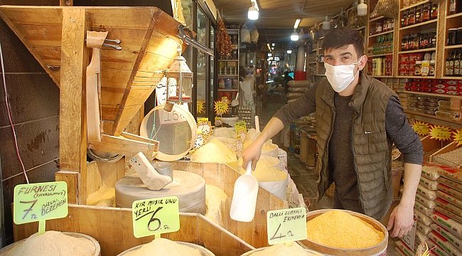 Rizeli esnaf Değirmeni dükkanına taşıdı