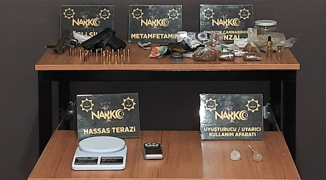 Rize'de 2 adrese uyuşturucu operasyonu: 3 kişi tutuklandı