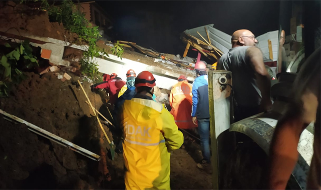 Rize'deki selde 1 ölü, 3 kayıp: 72 köy yolu ulaşıma kapandı