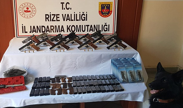 Rize Jandarması 1 ayda 321 kişi yakaladı