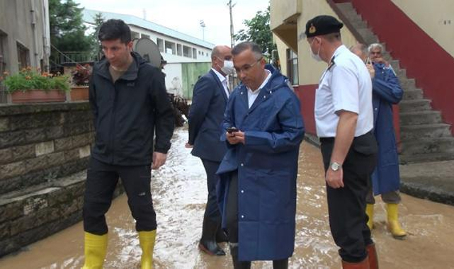 Vali Çeber: 2 bin 800 personel görev başında