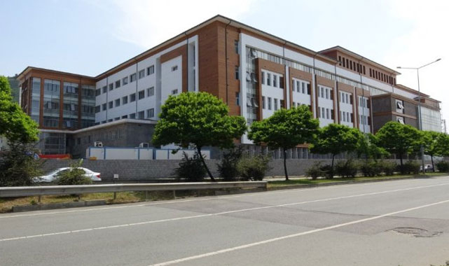 RTEÜ Diş Hekimliği Fakültesi'ne randevusuz hasta alınmayacak