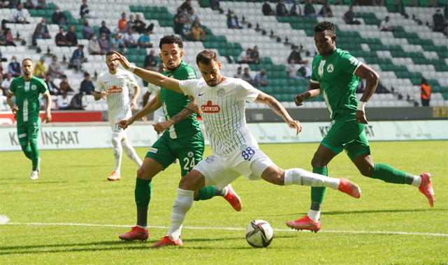 Çaykur Rizespor galibiyeti unuttu