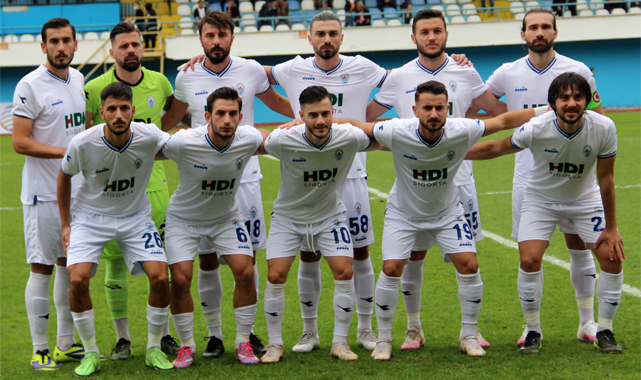 Pazarspor deplasmanda yara aldı