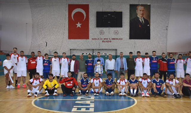 Rize Belediyespor Hentbol'da 2. Lige yükseldi