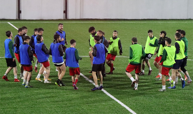 Salarhaspor lig için gün sayıyor