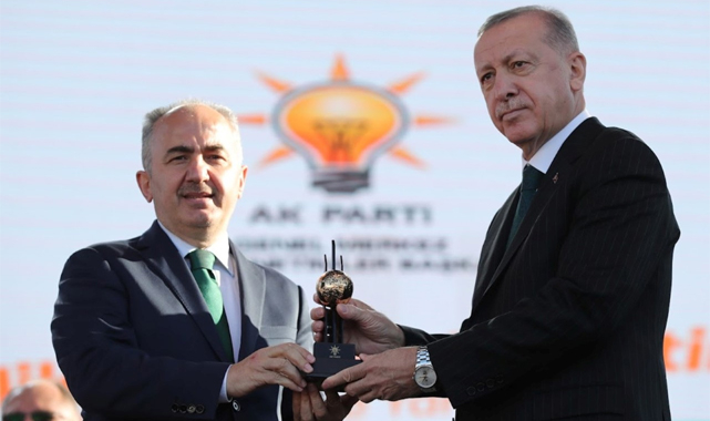 Rize Belediyesi'ne Gençlik Ödülü