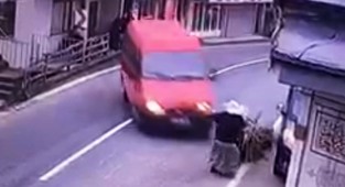 Rize'deki feci kaza kameraya yansıdı