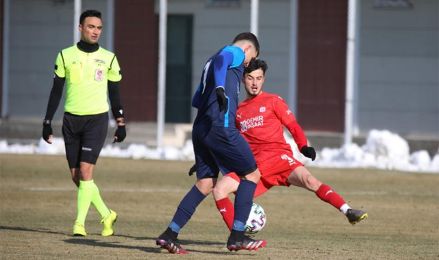 Çaykur Rizespor U19 hakeme takıldı: 3-3