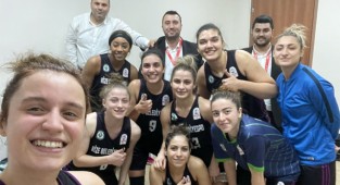 Rize Belediyesi'nin perileri galibiyetleri seriye dizdi