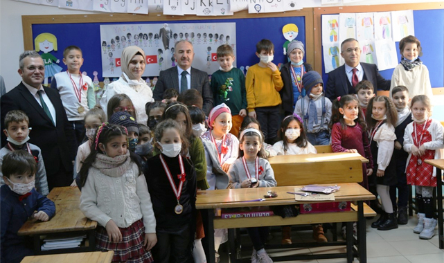 Rize'de 57 bin öğrenci yarıyıl karnesini aldı