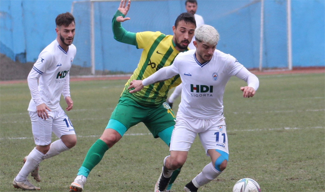 Pazarspor iki haftada kalesinde 10 gol gördü