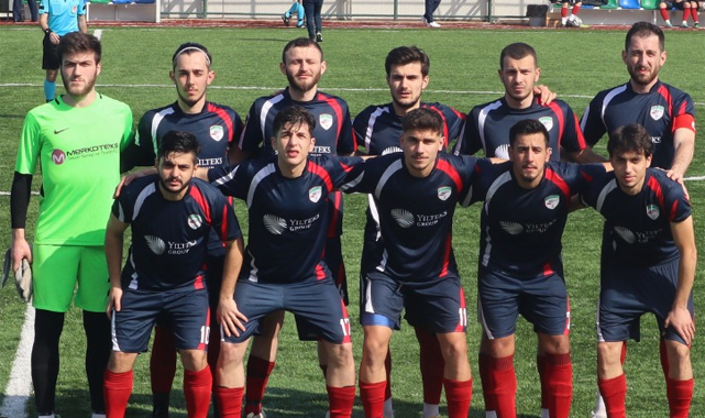 Salarhaspor iki kez öne geçtiği maçtan puan alamadı