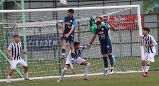 Çaykur Rizespor U19 rakibi Altay'ı 9 maç sonra güldürdü