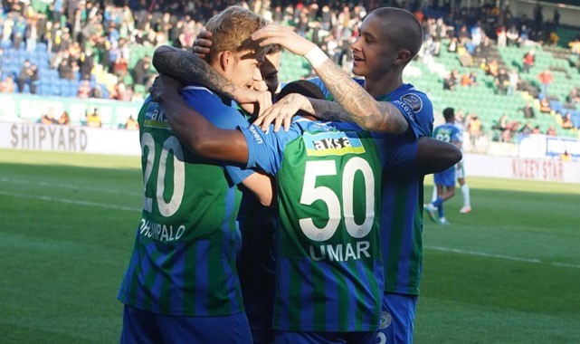 Çaykur Rizespor kümede kalmak için direniyor