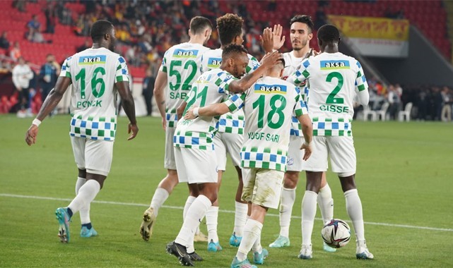 Rizespor ilk deplasman galibiyetini farklı aldı