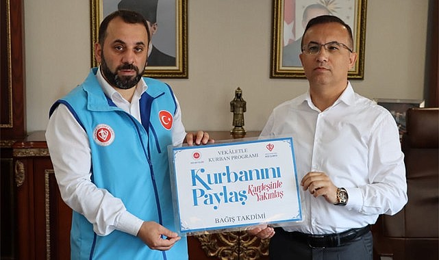 Vali Çeber kurban vekâletini Türkiye Diyanet Vakfı'na verdi