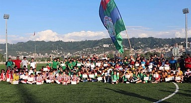 Haydi Uşaklar Sahaya Futbol Turnuvası sona erdi